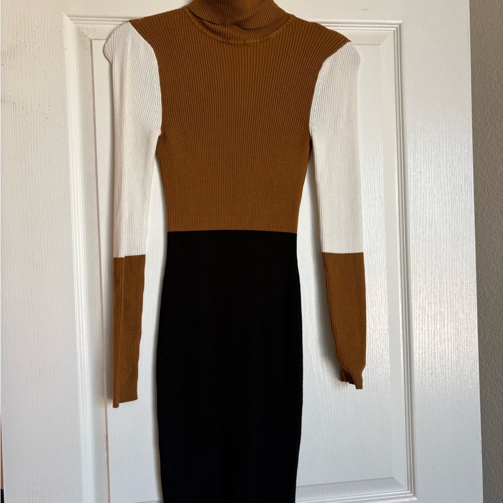 Colorblock Turtleneck Knit Dress - Brown, White & Black